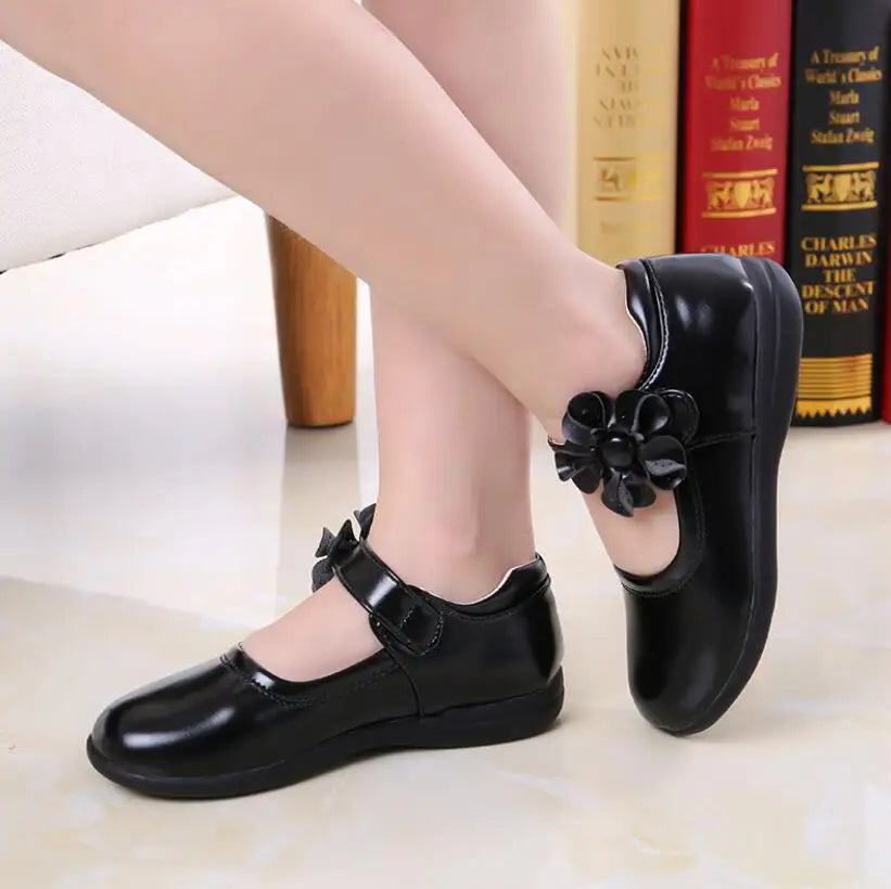 Girls Leather Shoes for Children.